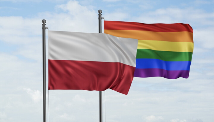 Флаг Польши и флаг ЛГБТ. Фото: lifesitenews.com