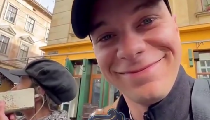 Provocation on the street in Lviv. Photo: screenshot of video Lvivich