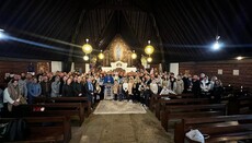 Управляющий епархиями УПЦ заграницей посетил верующих украинцев в Париже
