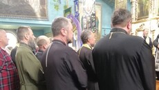 В Бронниках клирики ПЦУ ворвались в храм, где сейчас молятся верующие УПЦ