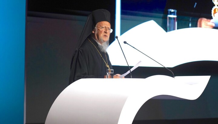 Patriarch Bartholomew at a conference in Athens. Photo: fosfanariou.gr/Nikos Papachristou