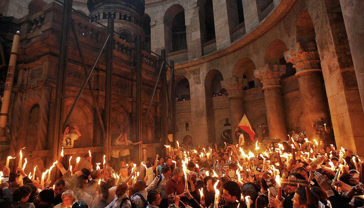 Храм Воскресения Христа в Иерусалиме в Великую Субботу. Фото: sova.news