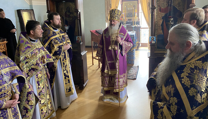 Metropolitan Pavel celebrated his birthday in the house church in the village of Voronkov, where he is under house arrest. April 19, 2024 Photo: lavra.ua