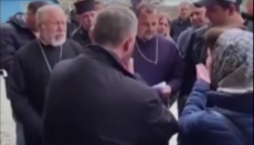 Прихильники ПЦУ намагаються захопити останній храм УПЦ у Білогородці