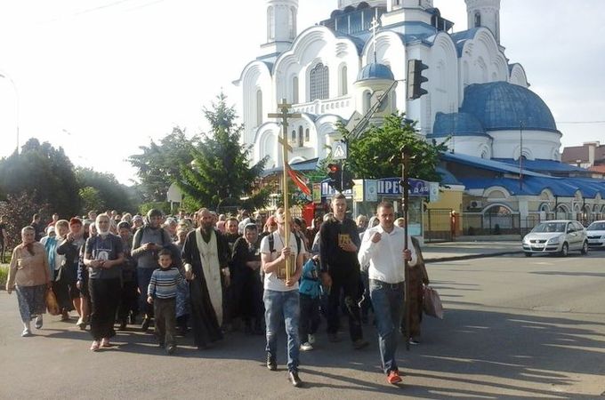 Православные Закарпатья преодолели 40 км в честь праздника Мукачевского Николаевского монастыря