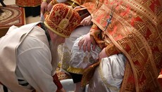 В Великий четверг управляющий Волынской епархией омыл ноги священникам