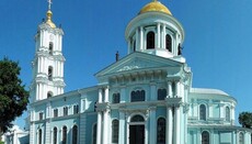 Влада Сум попросила не транслювати молитву «російською» біля собору УПЦ