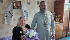 В УПЦ привітали ветеранів війни, їх вік від 97 до 103 років
