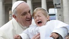 Папа римський: Зараз найвигідніші інвестиції – у зброю та контрацептиви
