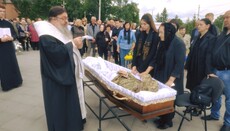 Chernivtsi RMA shows contempt for the fallen warrior due to UOC-led funeral
