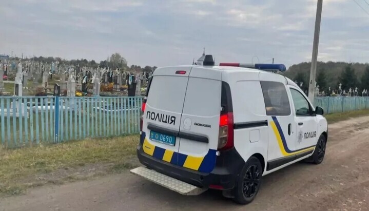 В Николаевской области в поминальный день на кладбище нашли боеприпас