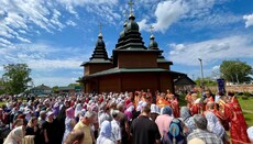 В селе Лютенька митрополит Полтавский Филипп освятил новый храм УПЦ