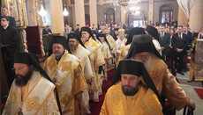 Представители Болгарской Церкви сослужили с «иерархами» ПЦУ в Стамбуле