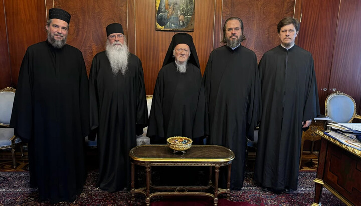 Αντιπροσωπεία της Ορθοδόξου Εκκλησίας Αμερικής στο Πατριαρχείο Κωνσταντινουπόλεως. Φωτογραφία: Ορθοδ. Εκκλησίας Αμερικής