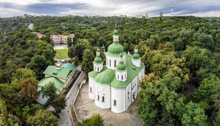 Кирилівський чоловічий монастир УПЦ у Києві. Фото: inok.info/monasteries