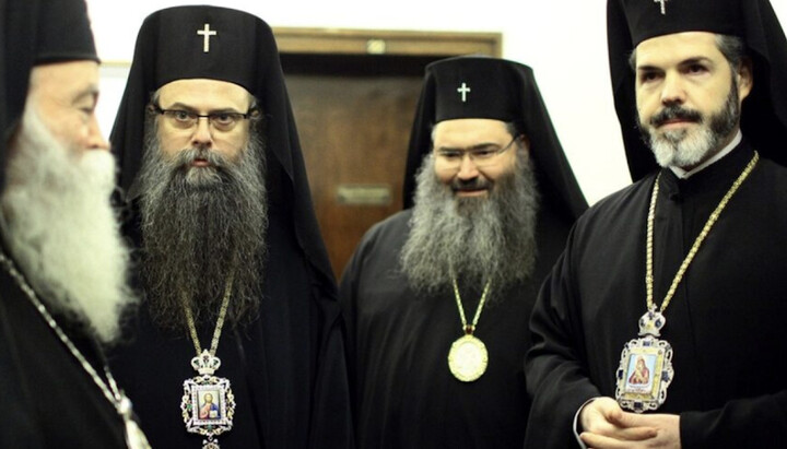 From left to right: Metropolitan Gavriil of Lovech, Metropolitan Nikolai of Plovdiv, Metropolitan Yoan of Varna, and Metropolitan Antony of Western and Central Europe. Photo: glasove.com