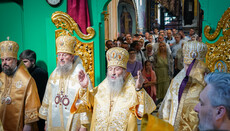 В праздник Собора Всех Святых Блаженнейший совершил Литургию в Лавре