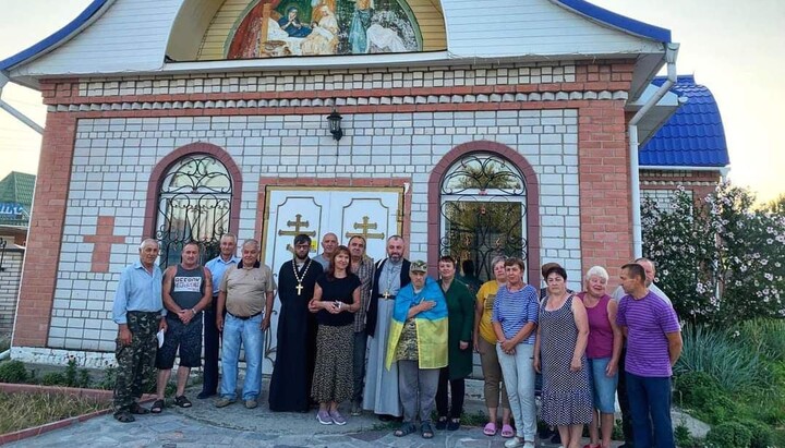 Прихильники ПЦУ в Рудні. Фото: Трибуна. Бровари