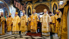 Предстоятель УПЦ возглавил праздничную литургию в Киево-Печерской лавре