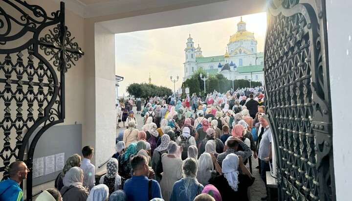 Хресний хід з Волині прийшла до Почаєва. 1 серпня 2024 р. Фото: Почаївська лавра