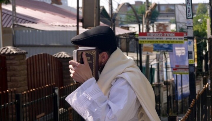 Jews in Uman. Photo: Ukrinform