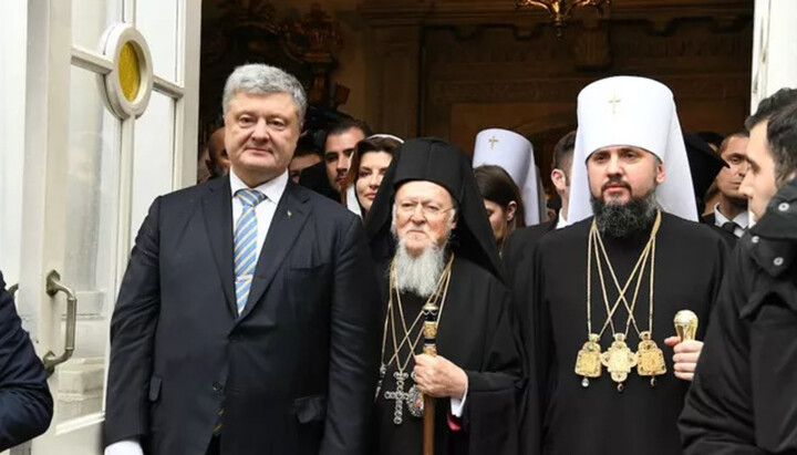 Poroșenko, patriarhul Bartolomeu și conducătorul BOaU. Imagine: serviciul de presă al Patriarhiei Constantinopolului