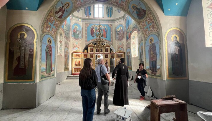 RMA commission visits St Michael’s Church in Letychiv first in 33 years