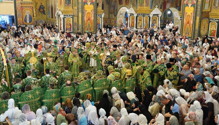 Festive service at the Holy Dormition Pochaiv Lavra. Photo: screenshot of the monastery's Youtube channel