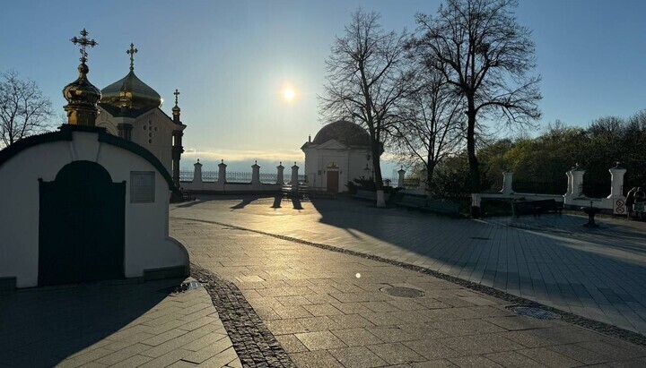 Территория Нижней лавры. Фото: t.me/save_Lavra