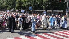 У Запорізькій єпархії УПЦ Хресний хід зібрав 3 тисячі віруючих