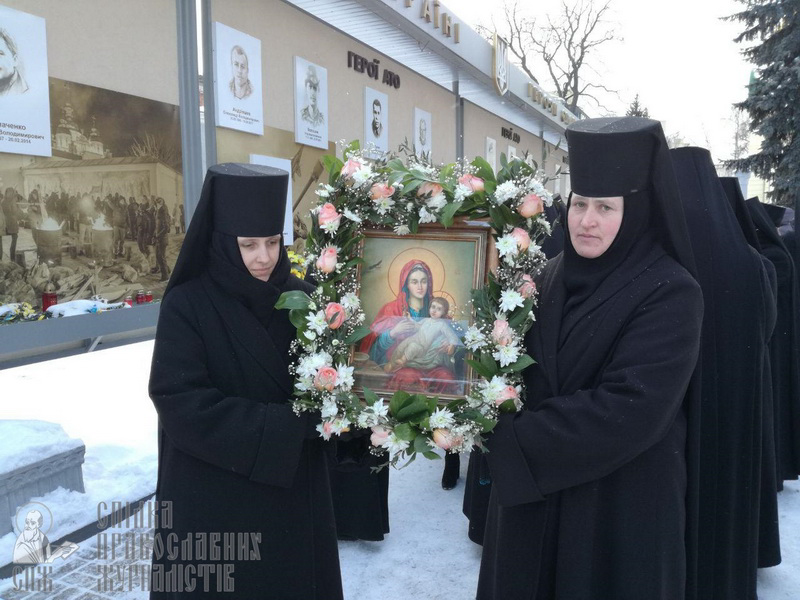 З молитвою про мир: як православні відсвяткували Торжество Православ'я фото 7