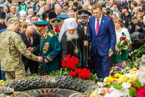 В храмах УПЦ проходят богослужения в память павших во Второй мировой войне фото 3