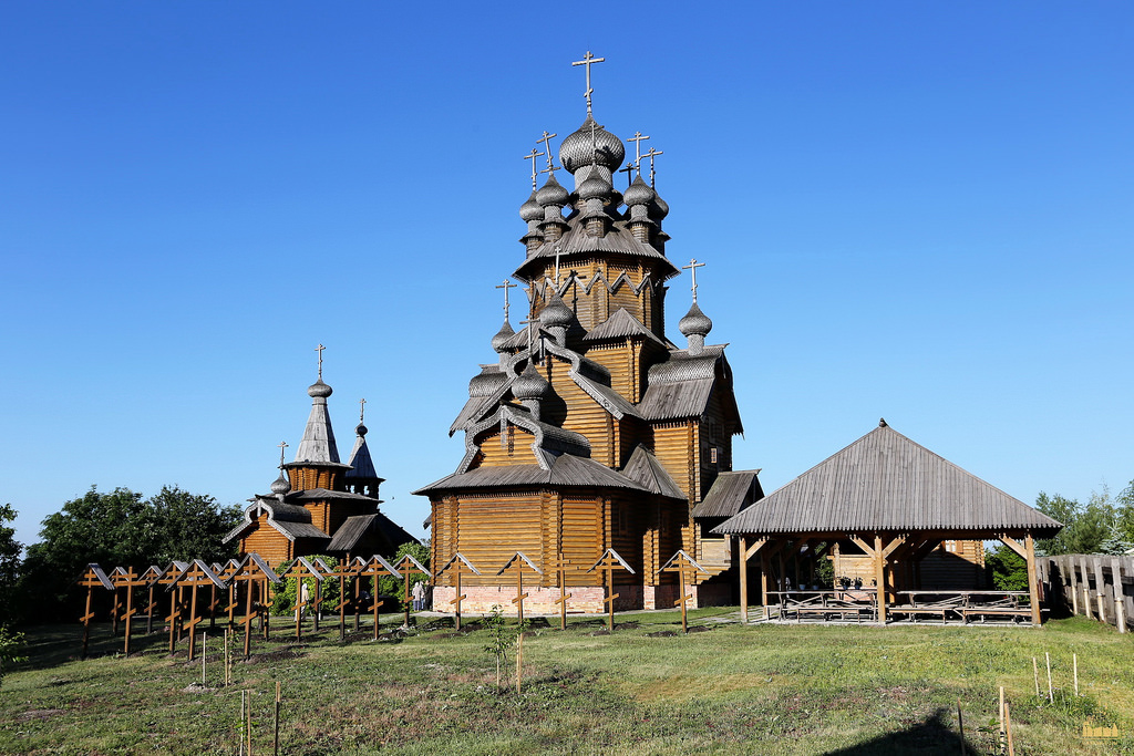 Сотні паломників відзначили престольне свято у святогірському скиту фото 1