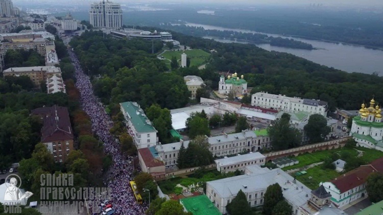 Крестный ход Украинской Православной Церкви – 2018 (ОНЛАЙН) фото 3