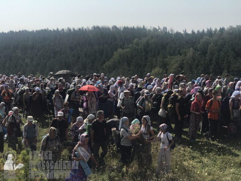 Завершение крестного хода из Каменца-Подольского в Почаев (ОНЛАЙН) фото 7