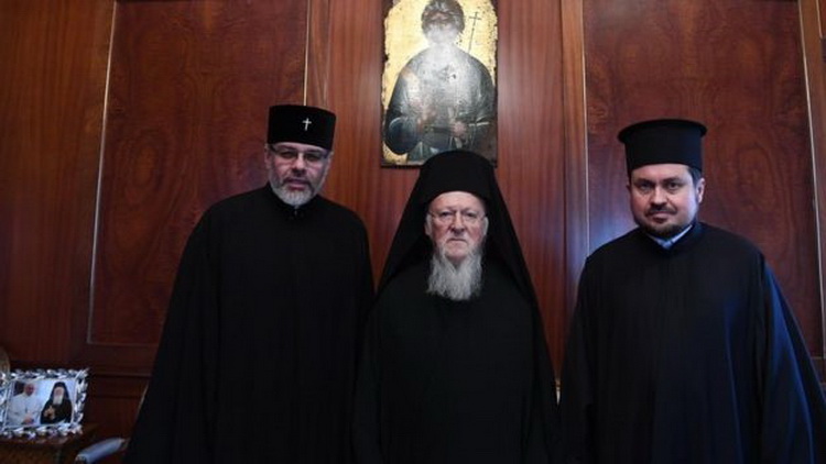 Привид нової унії: що Фанар і Ватикан готують православним українцям фото 2