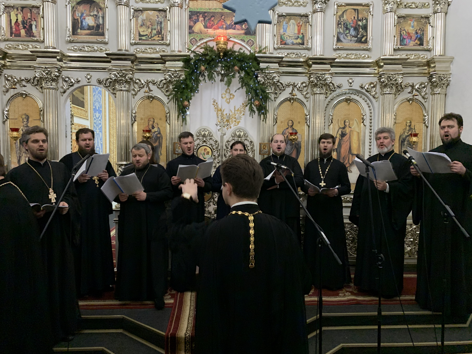 Винницкие священники: «Отцы пели хором и мы поём». Продолжение традиции фото 3