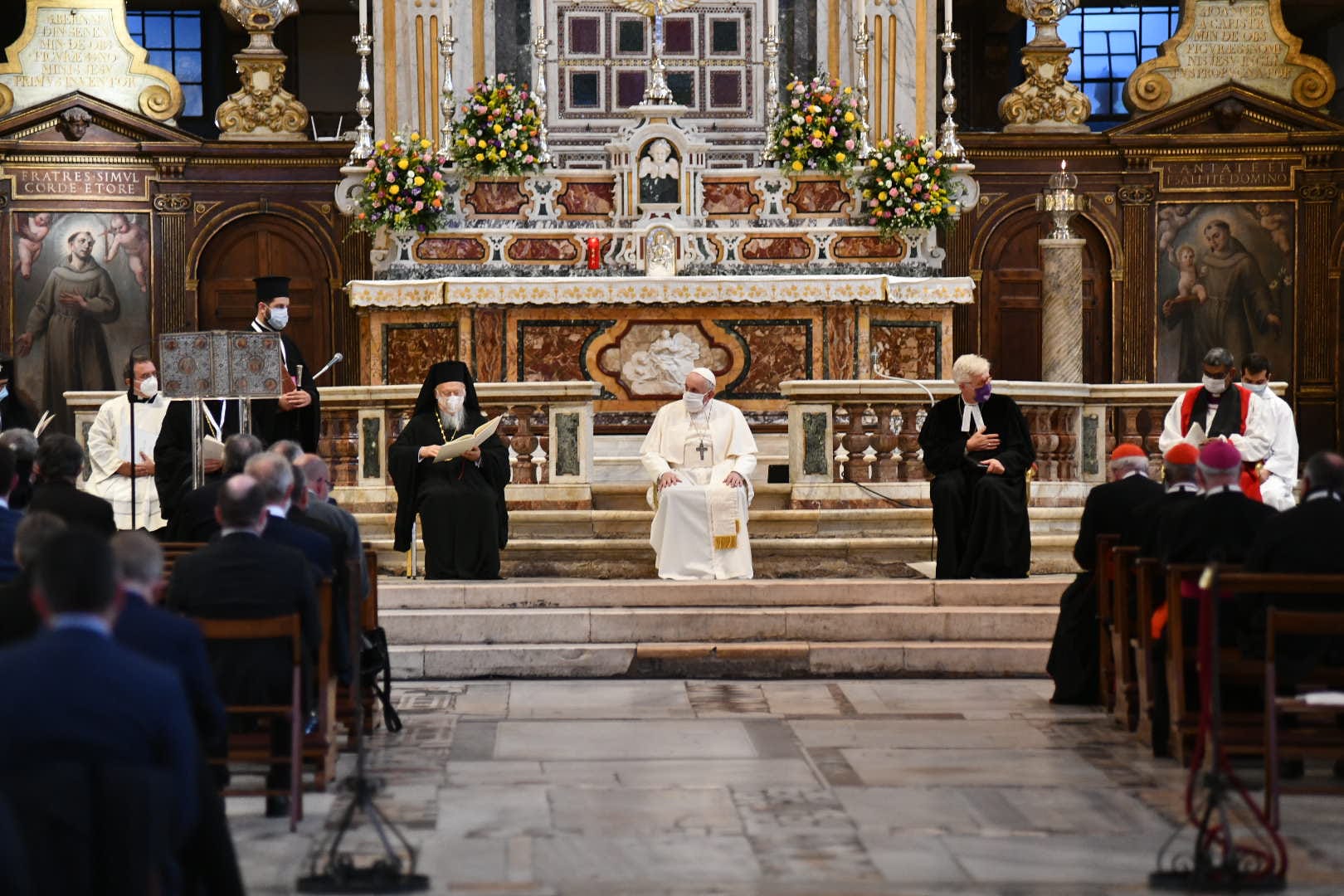 Ευαγγέλιο ή φιλελεύθερες αξίες: ο Πάπας Φραγκίσκος έκανε την επιλογή του фото 2