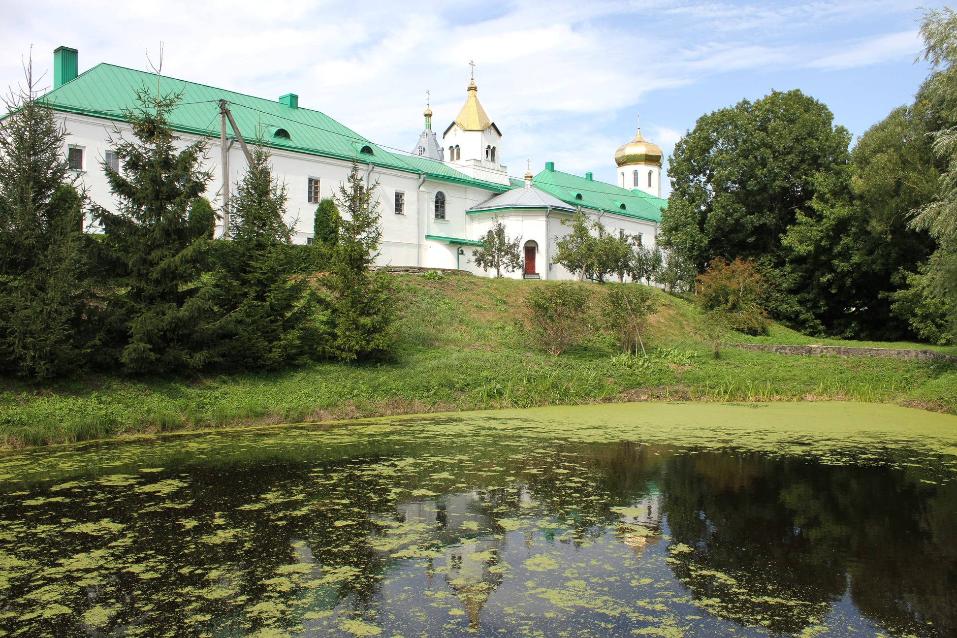 ТОП-10 українських монастирів, віддалених від великих міст фото 3