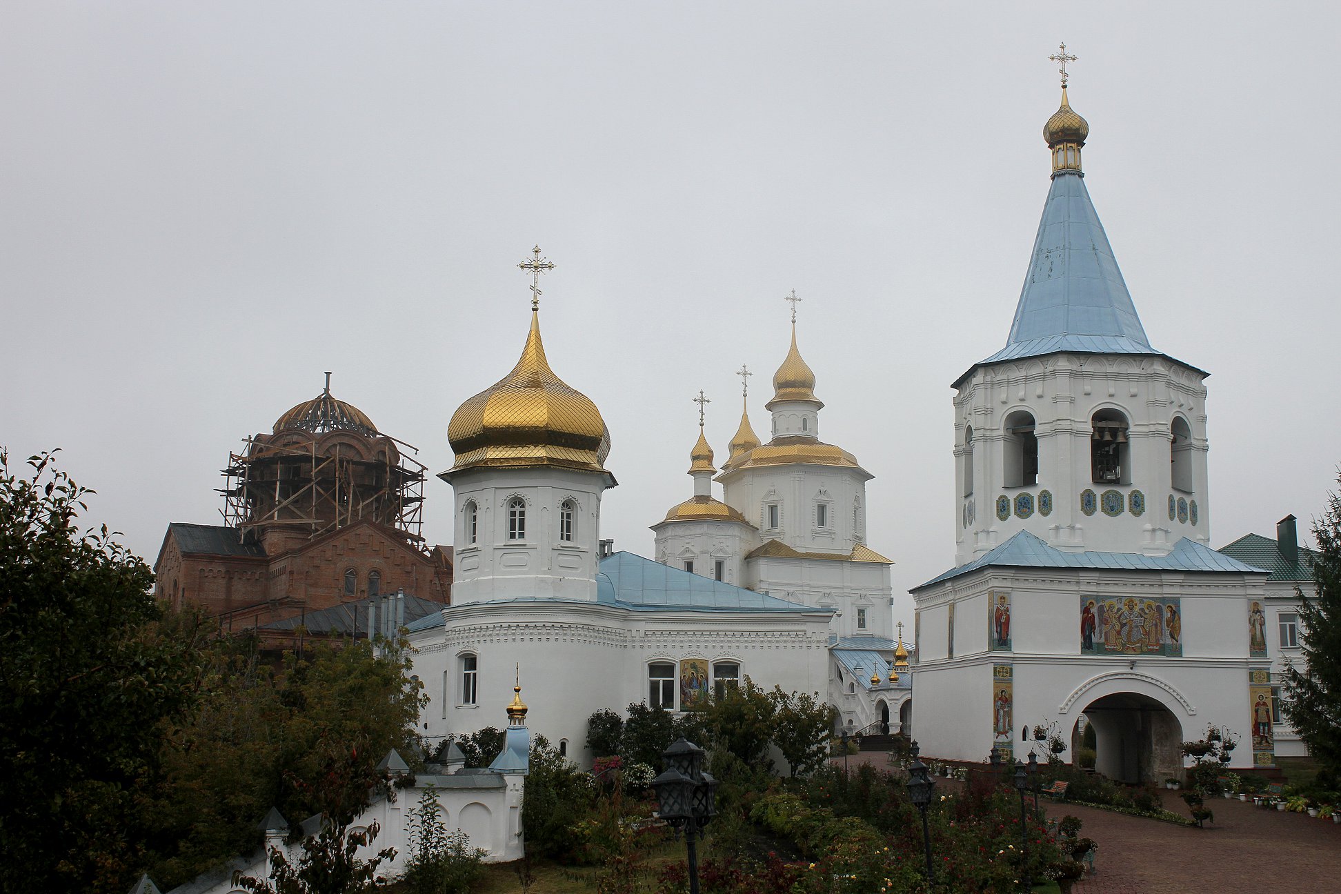 ТОП-10 українських монастирів, віддалених від великих міст фото 5