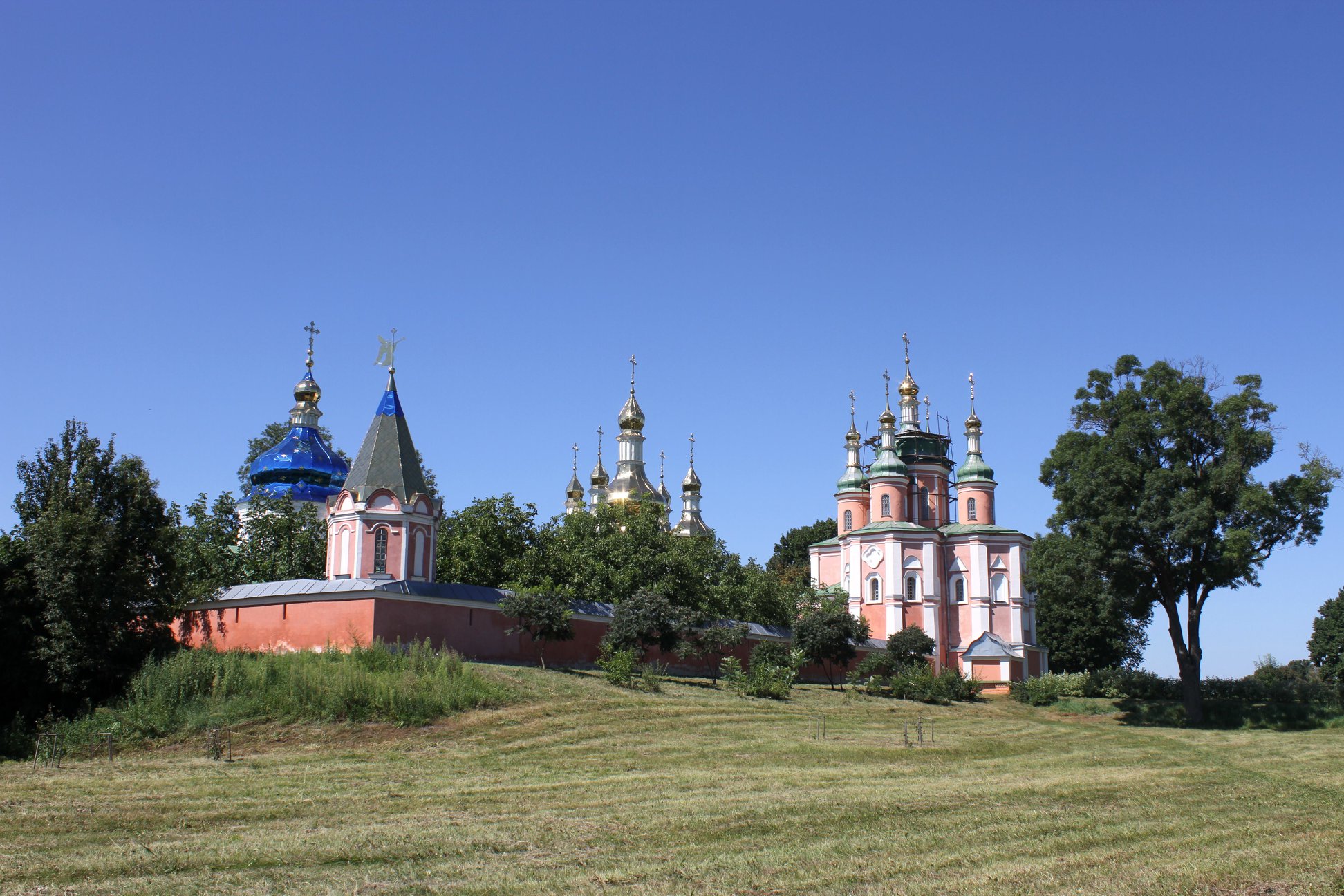 ТОП-10 українських монастирів, віддалених від великих міст фото 6