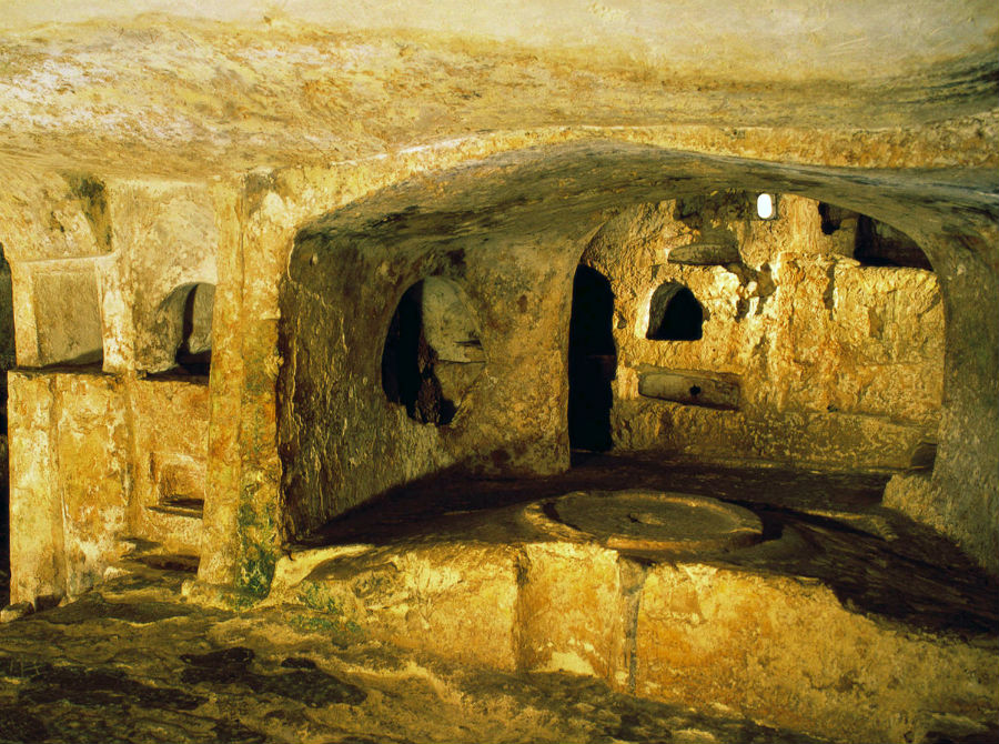 Κατακόμβες: η υπόγεια ζωή των χριστιανών χθες και σήμερα фото 4