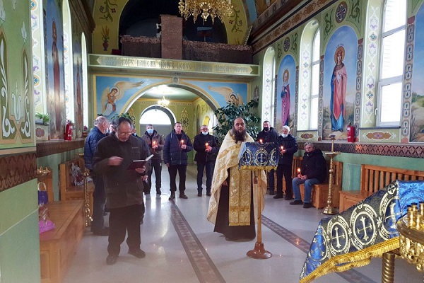 В епархиях УПЦ помолились о героях-ликвидаторах аварии на ЧАЭС фото 4