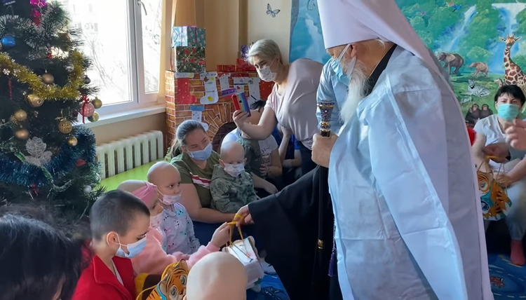 В епархиях УПЦ проходят благотворительные акции к Рождеству Христову фото 3