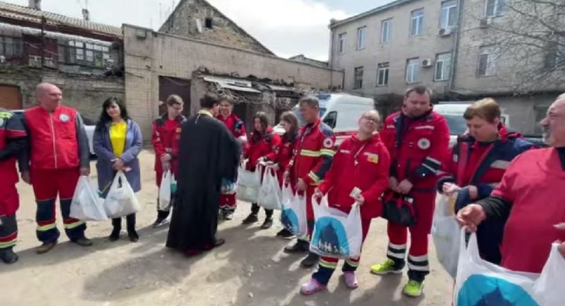 УПЦ запустила проект эвакуации больных спецтранспортом в Одесскую область фото 2