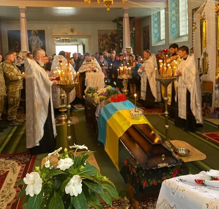 В Харьковской и Ровенской епархиях УПЦ отпели воинов фото 1