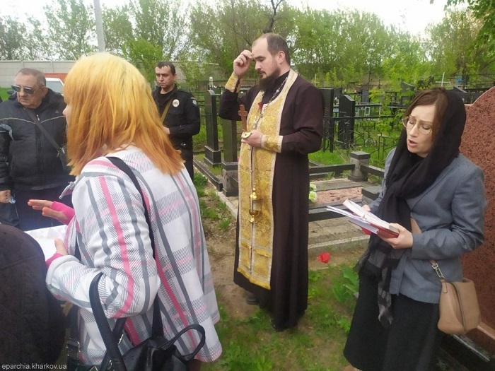 В Харьковской и Александрийской епархиях УПЦ отпели воинов фото 1
