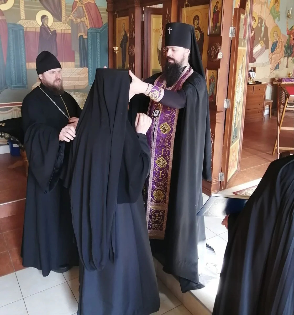 В Іллінському монастирі УПЦ на Луганщині звершили другий за тиждень постриг фото 1