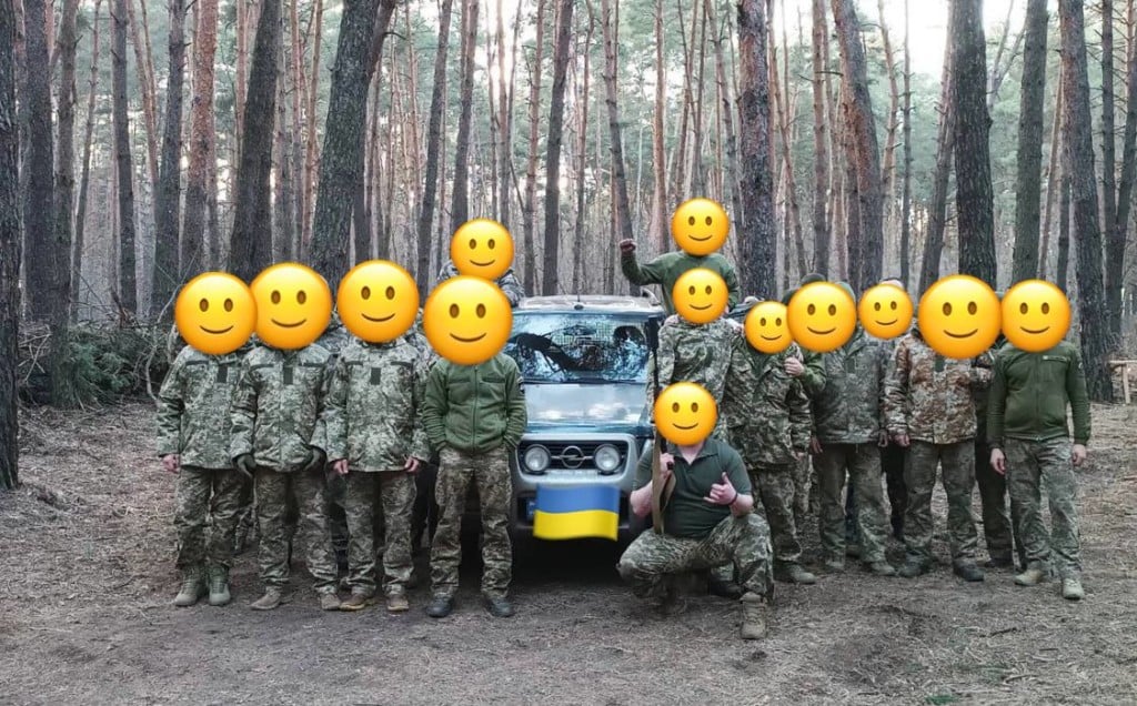 Закордонні парафії УПЦ придбали автомобіль для української армії фото 1
